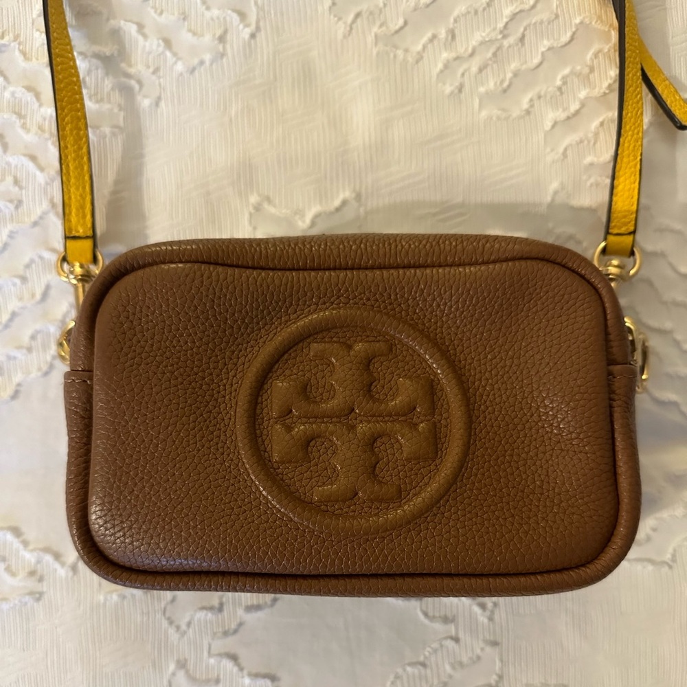 Tory Burch Perry Bombe Mini Bag